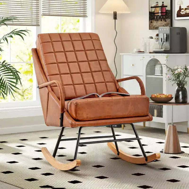Sedia a dondolo in similpelle imbottita/tessuto Teddy, dondolo reclinabile moderno con sedile imbottito, base sicura in legno massello bianco/marrone